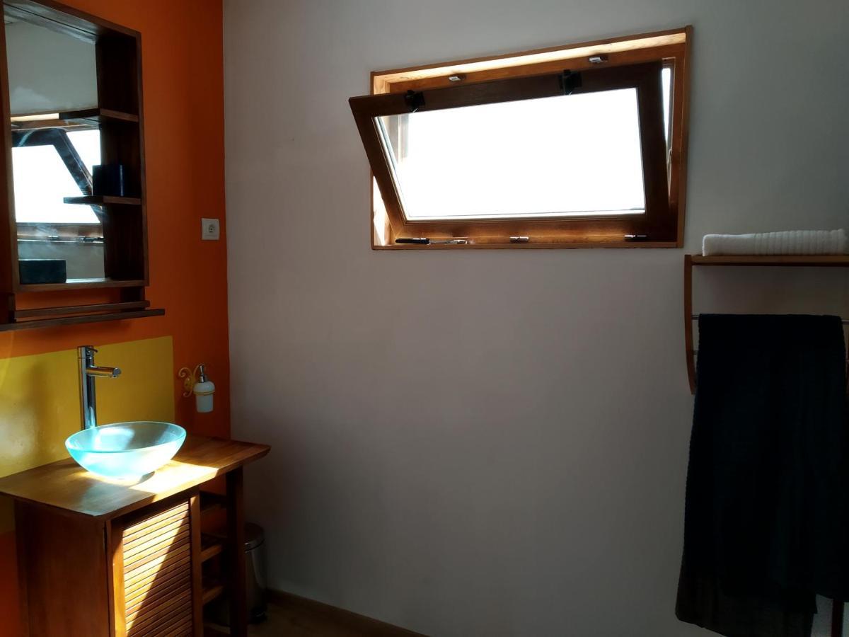 Pura Vida Bed & Breakfast วาลเลอโรก ภายนอก รูปภาพ