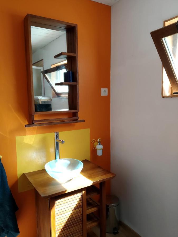 Pura Vida Bed & Breakfast วาลเลอโรก ภายนอก รูปภาพ